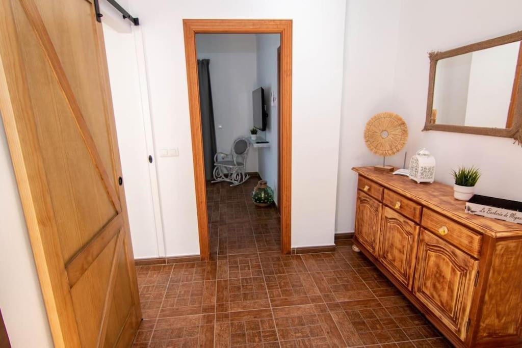 La Barberia De Miguel Vila El Chorro Exterior foto